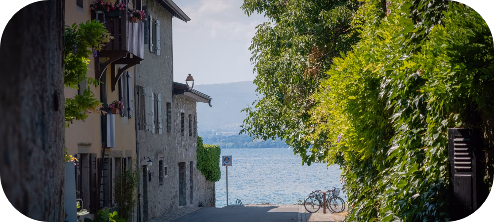 Belle vue du lac Léman depuis Nernier